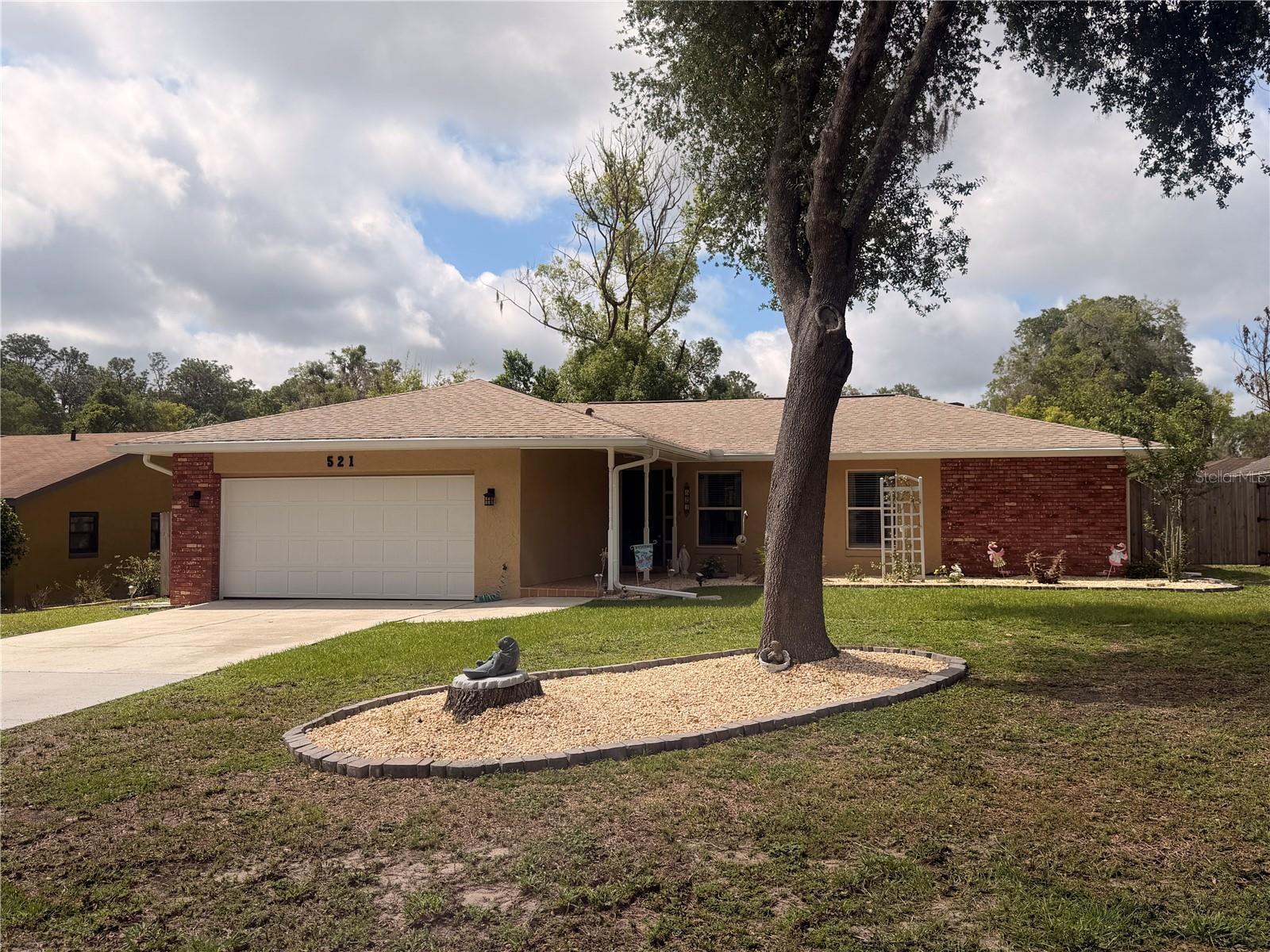 INVERNESS HEIGHTS UNIT 02 - Residential