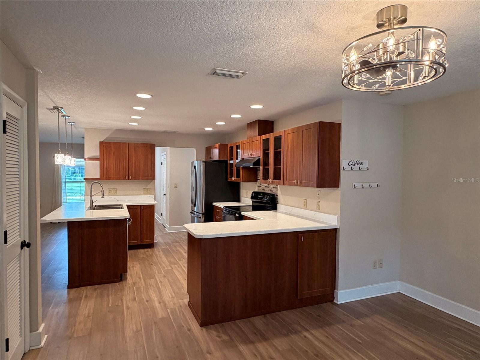 INVERNESS HEIGHTS UNIT 02 - Residential