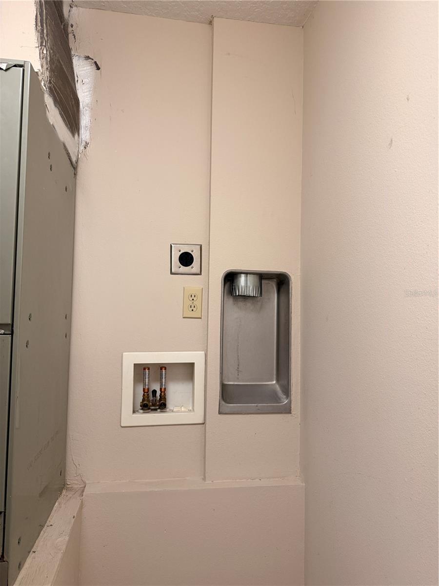 INVERNESS HEIGHTS UNIT 02 - Residential