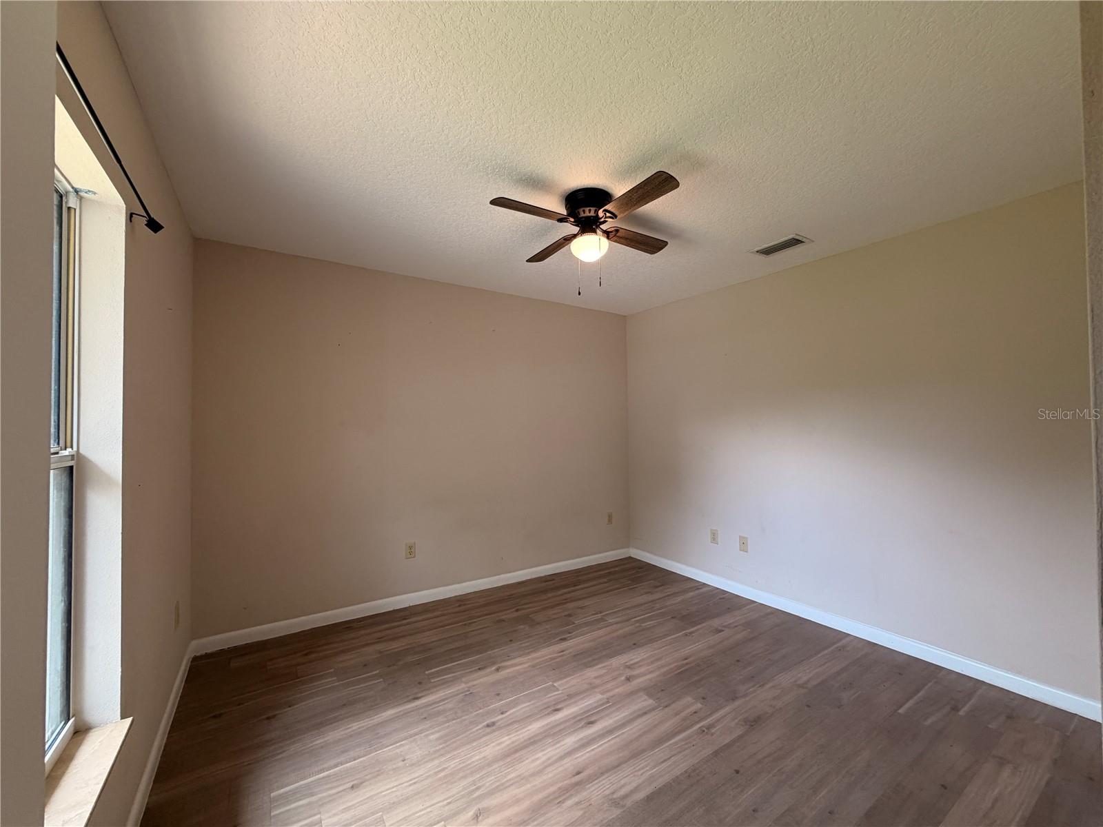 INVERNESS HEIGHTS UNIT 02 - Residential