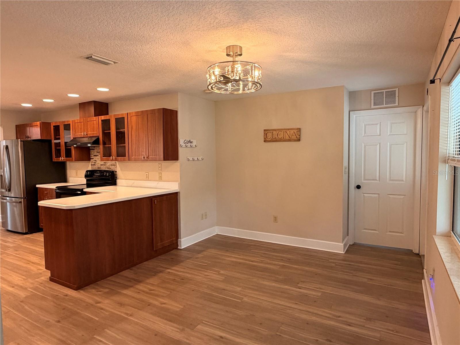 INVERNESS HEIGHTS UNIT 02 - Residential