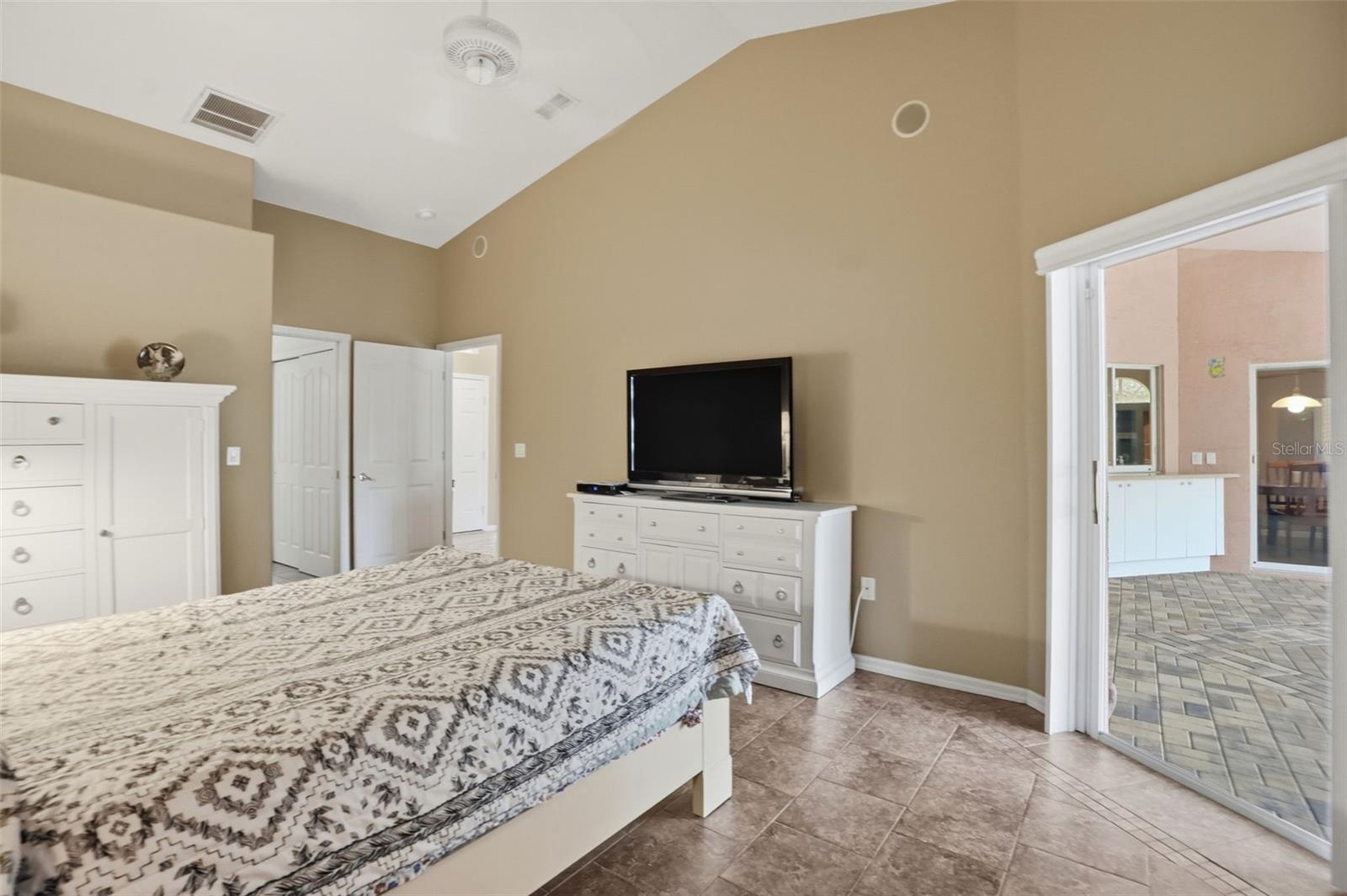 PRISTINE PLACE PH 1 - Residential