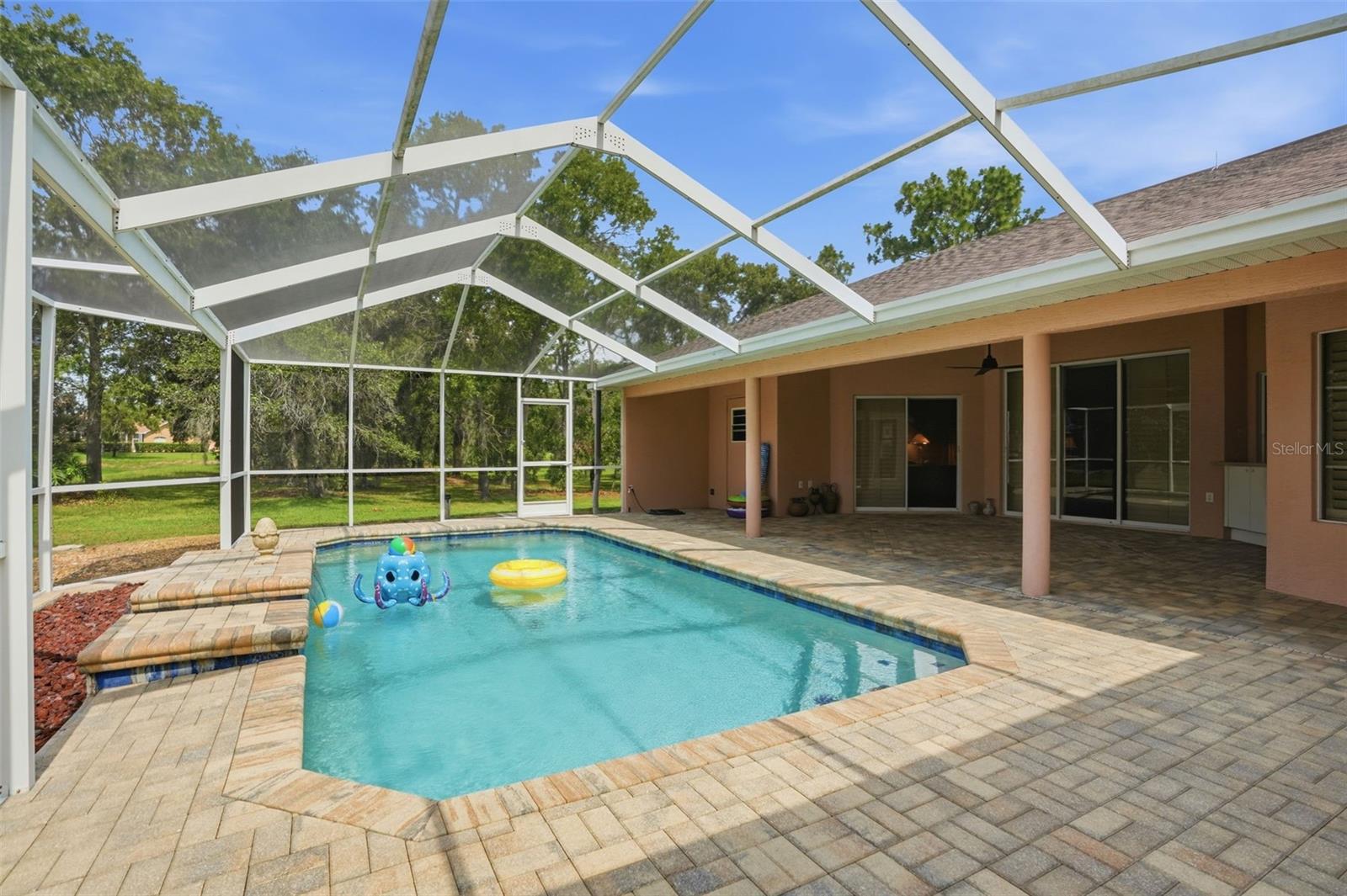 PRISTINE PLACE PH 1 - Residential