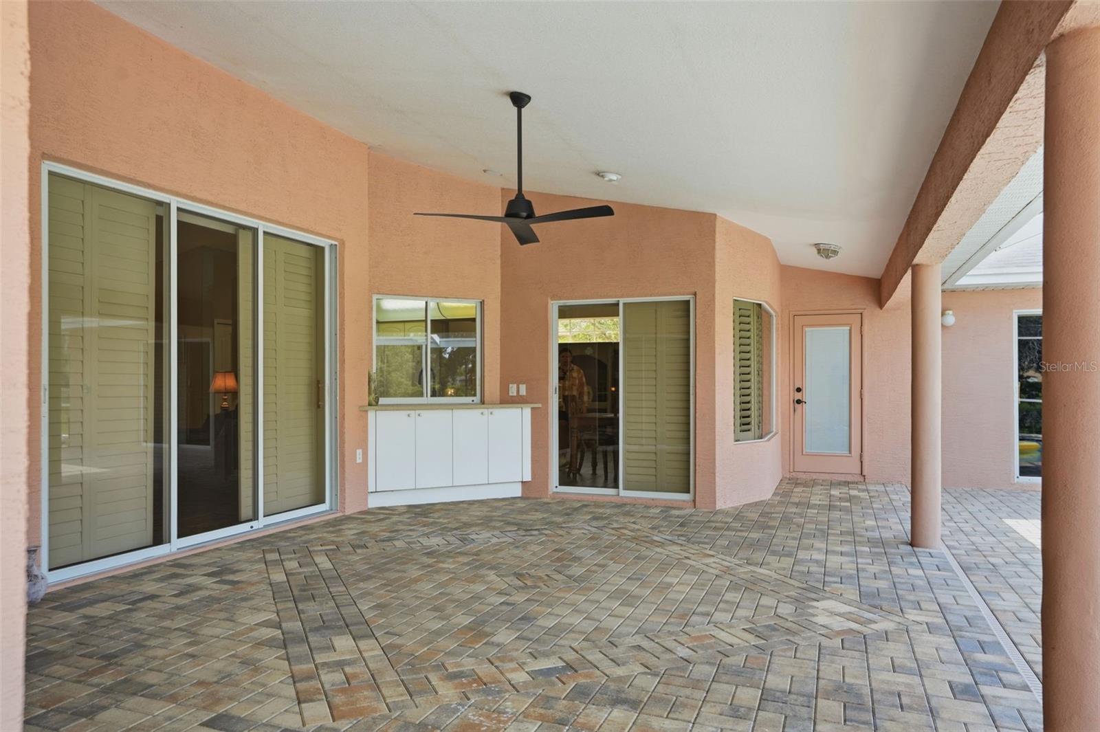 PRISTINE PLACE PH 1 - Residential
