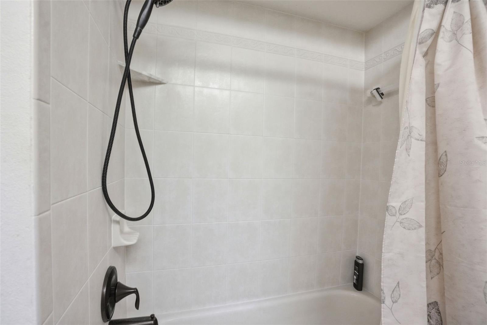 PRISTINE PLACE PH 1 - Residential
