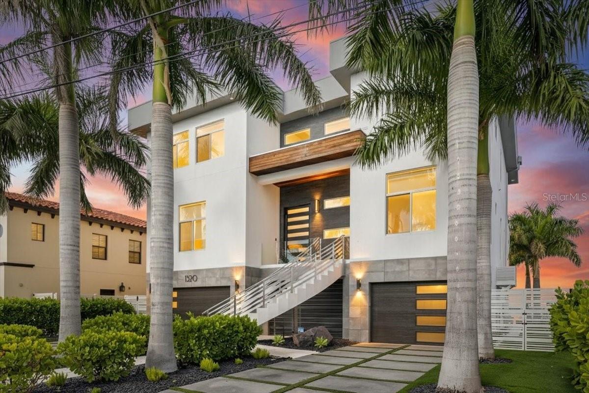 BOCA CIEGA ISLE - Residential