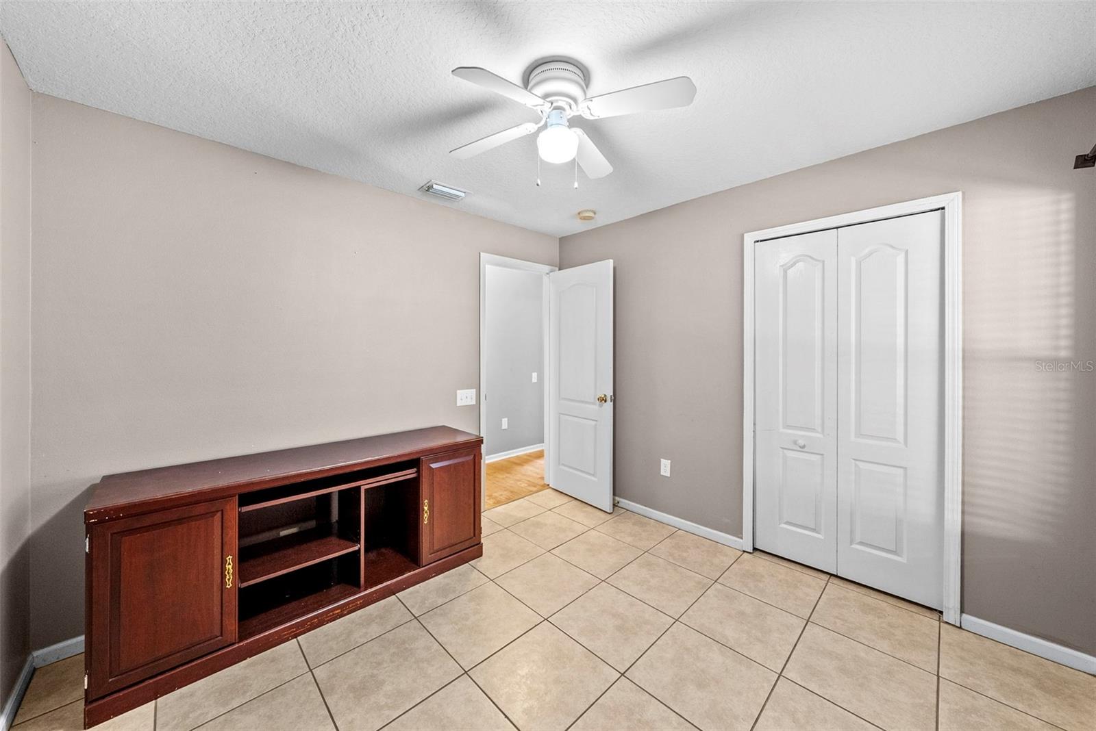 LEXINGTON OAKS VILLAGES 15 & 16 - Residential