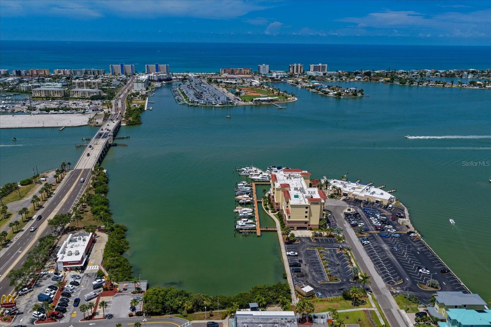 HARBORSIDE BOAT CLUB OF MADEIRA BEACH CONDO - Residential