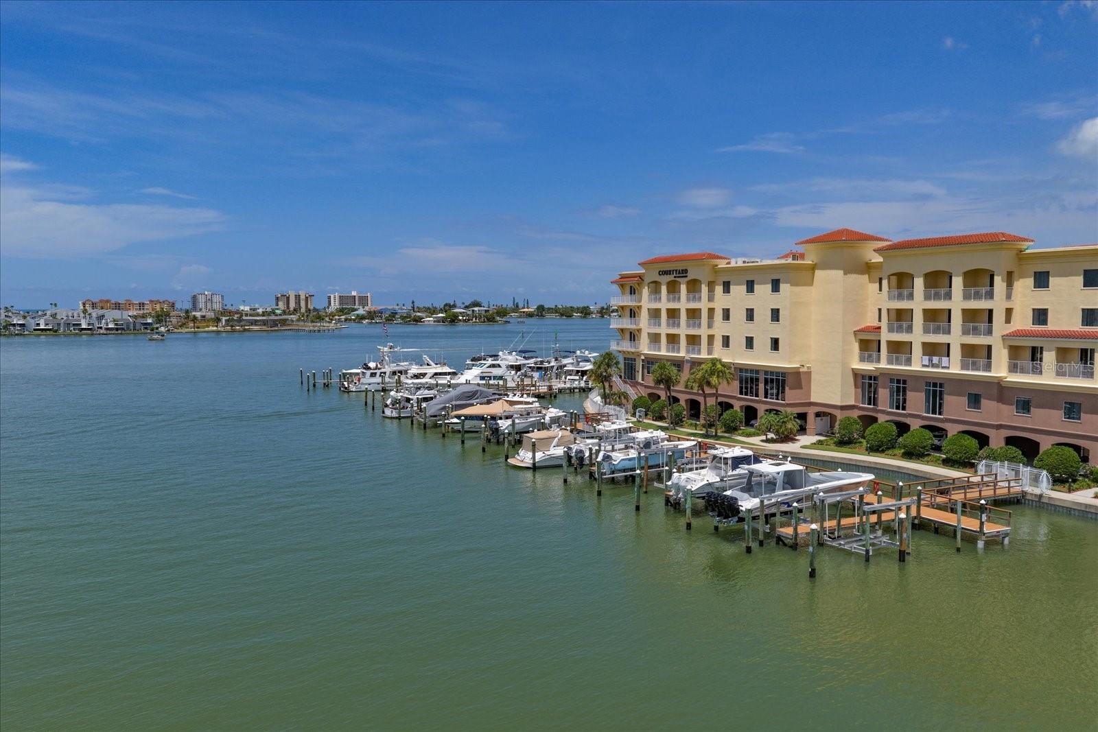HARBORSIDE BOAT CLUB OF MADEIRA BEACH CONDO - Residential