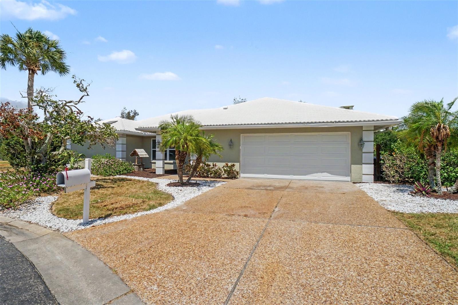 VENICE GARDENS SEC 3 - Residential