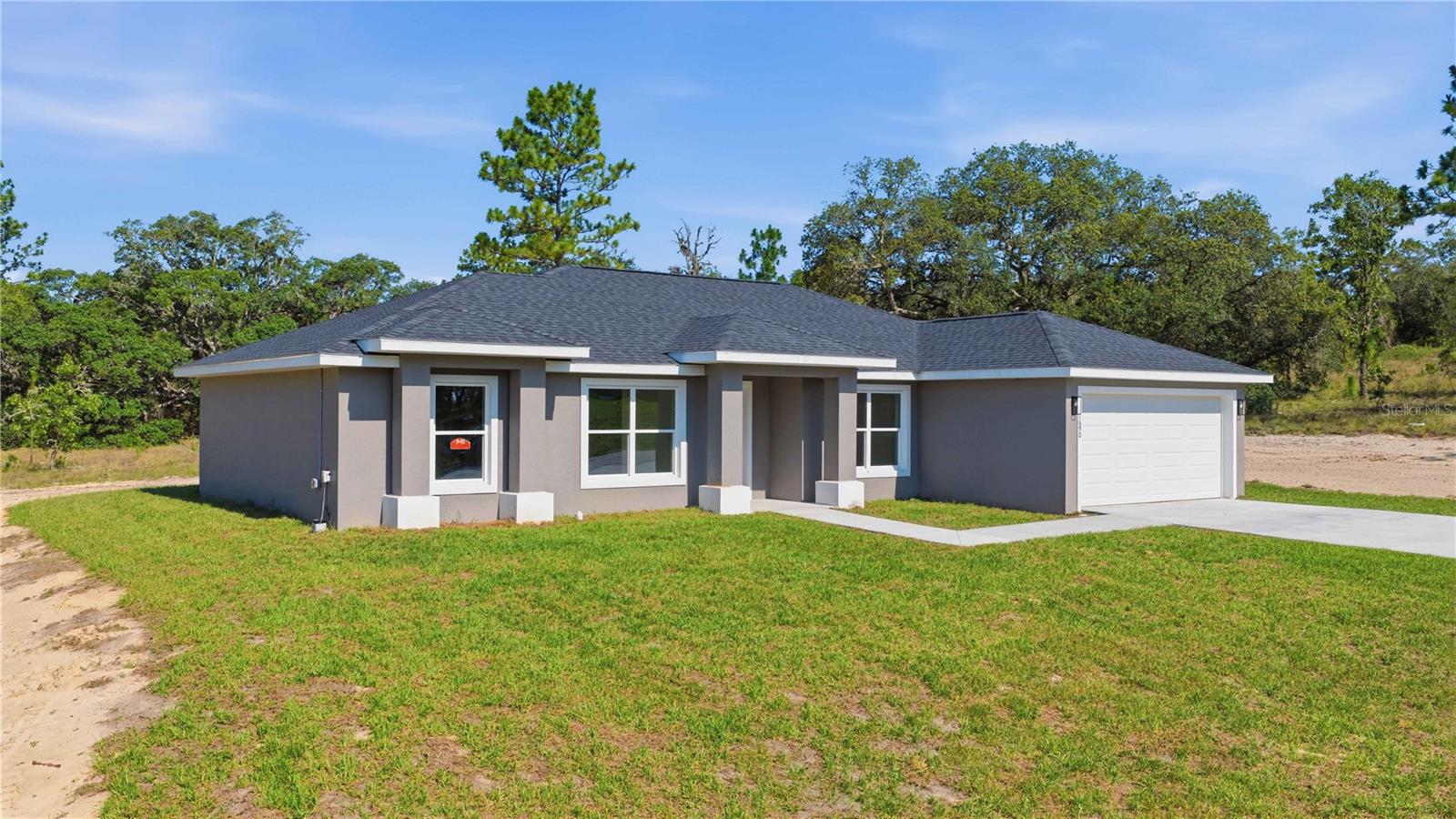 RAINBOW LAKES ESTATE - Residential