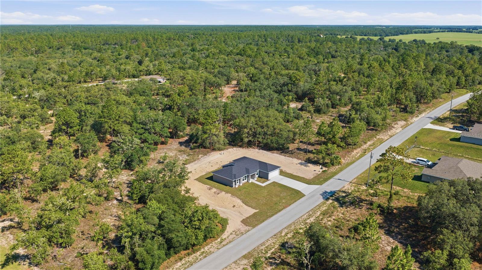 RAINBOW LAKES ESTATE - Residential
