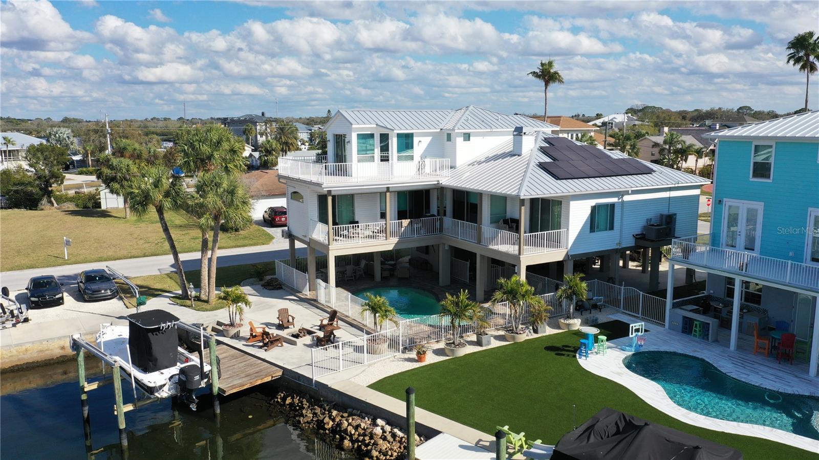 HARBOR ISLES - Residential