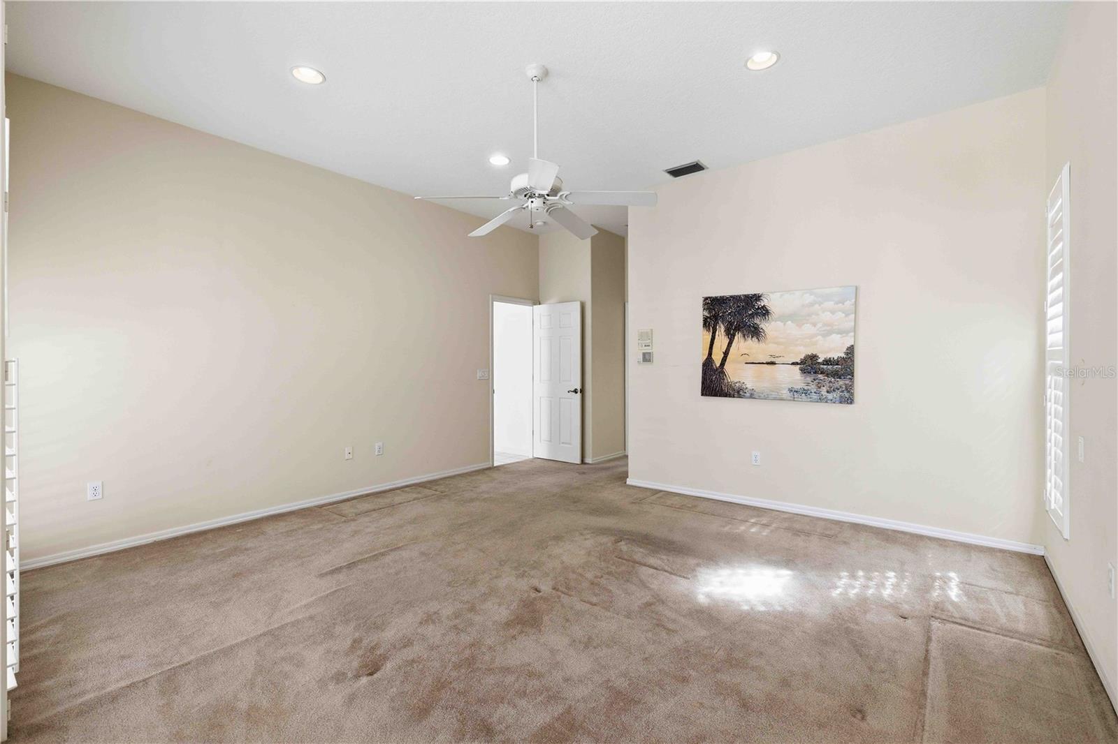 BAY ISLES - Residential