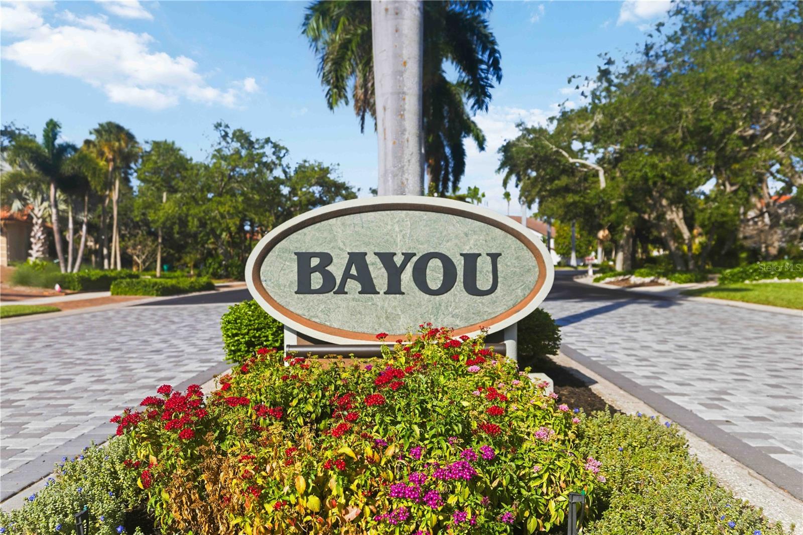 BAY ISLES - Residential