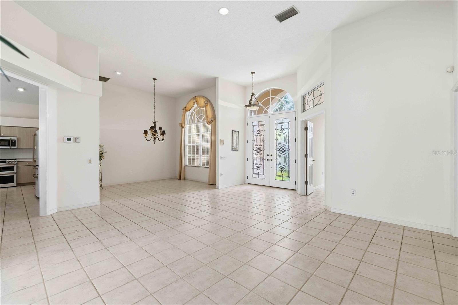 BAY ISLES - Residential