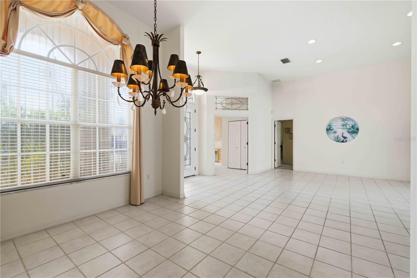 BAY ISLES - Residential