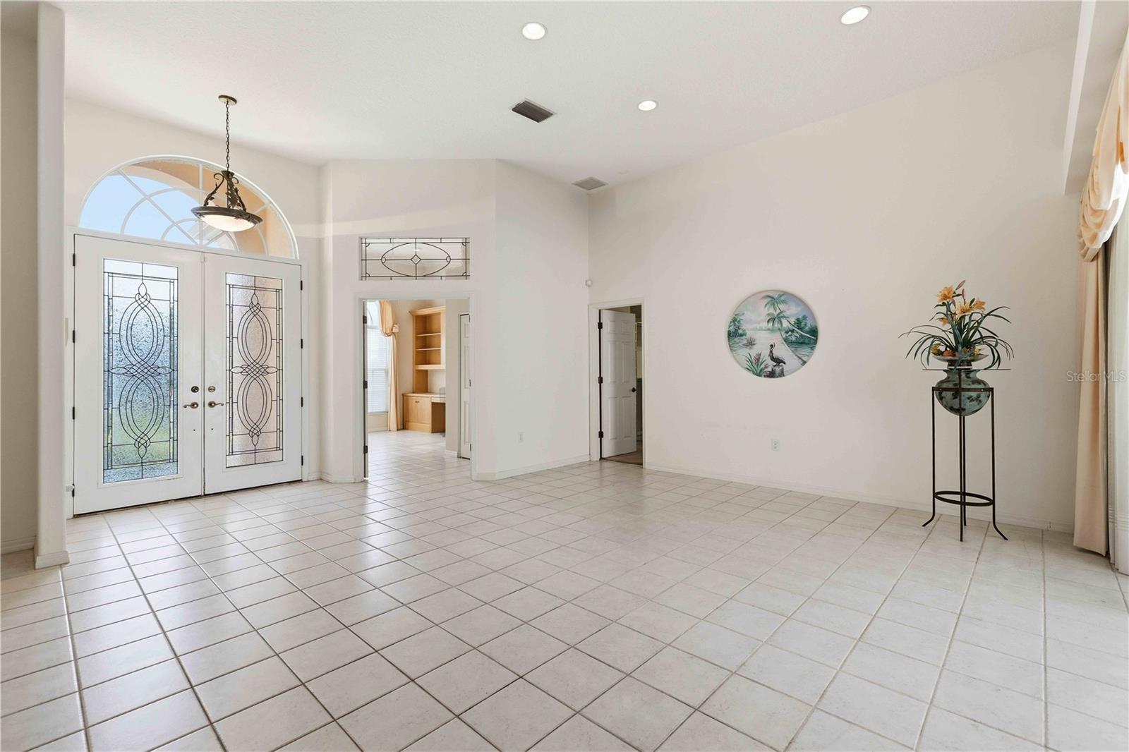 BAY ISLES - Residential