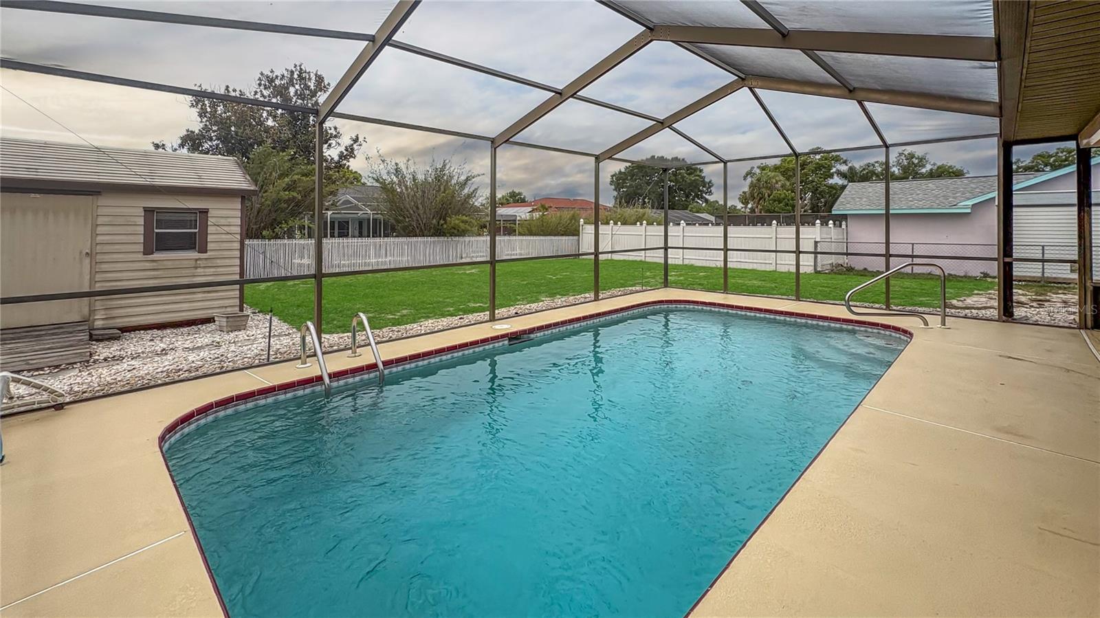 SPRING HILL - Residential