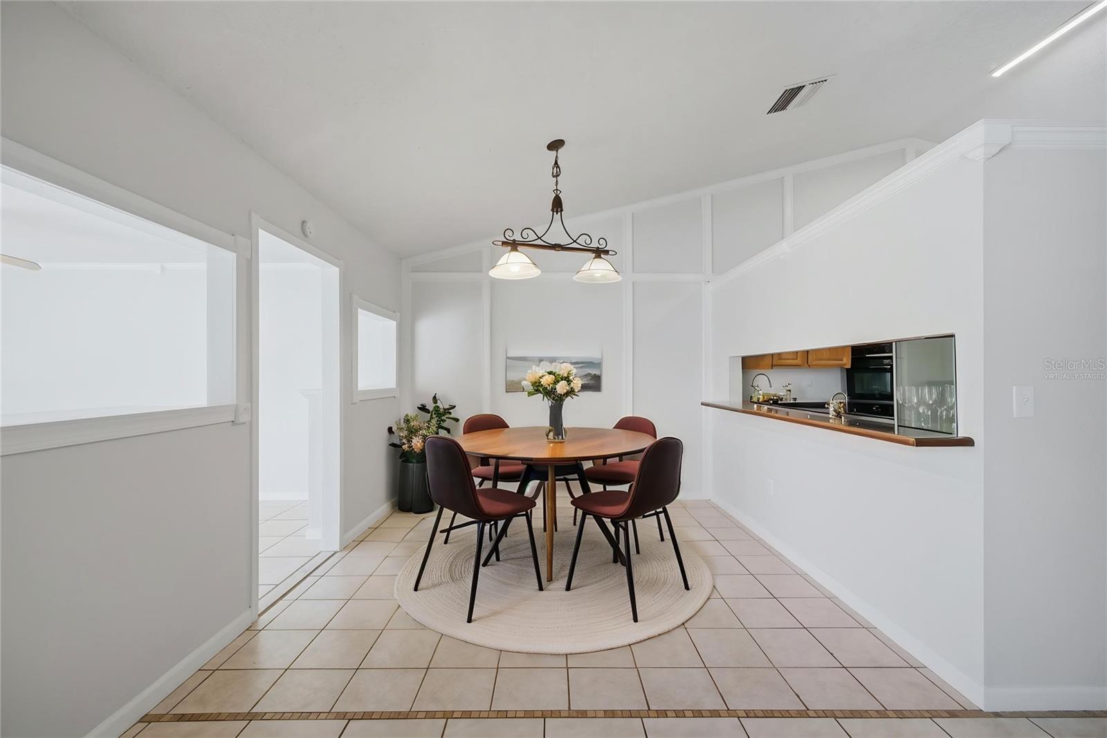 SEVEN SPGS HOMES - Residential