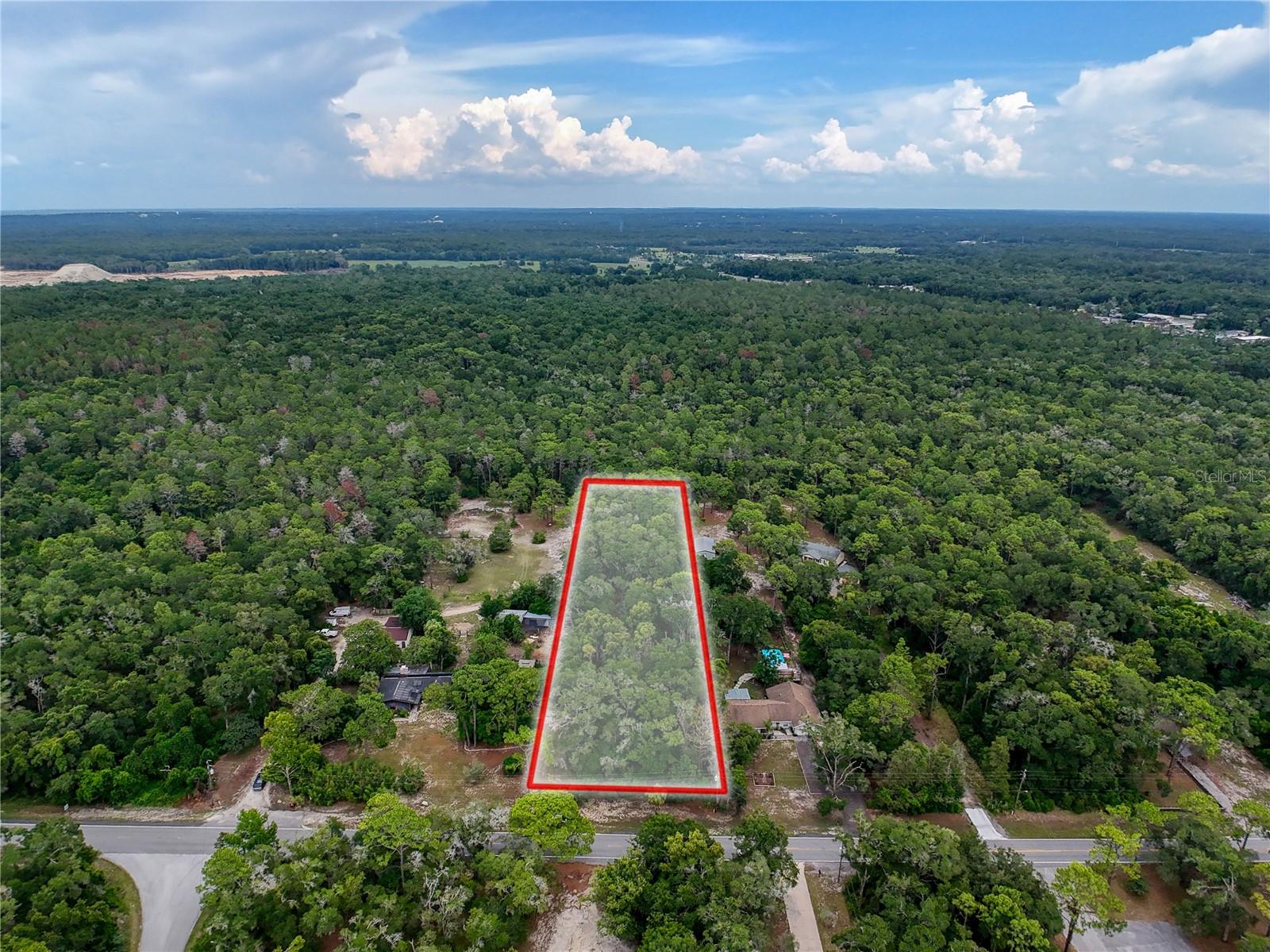 HIGHLAND ACRES - Land