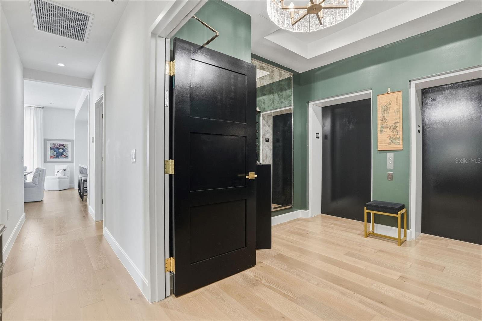 NOLEN THE CONDO - Residential