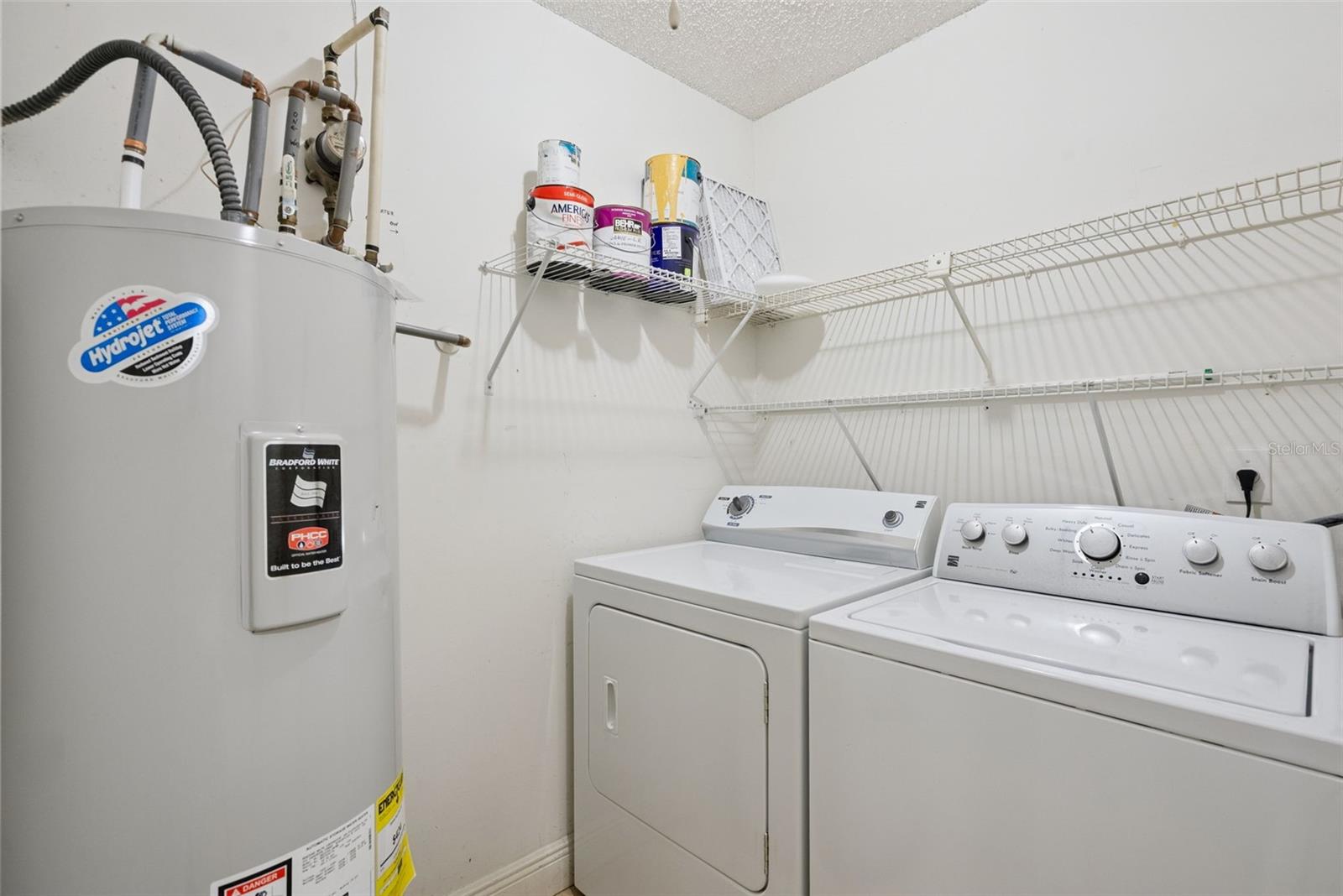 REGENCY PARK AT LAKE MARY A CONDO - Residential