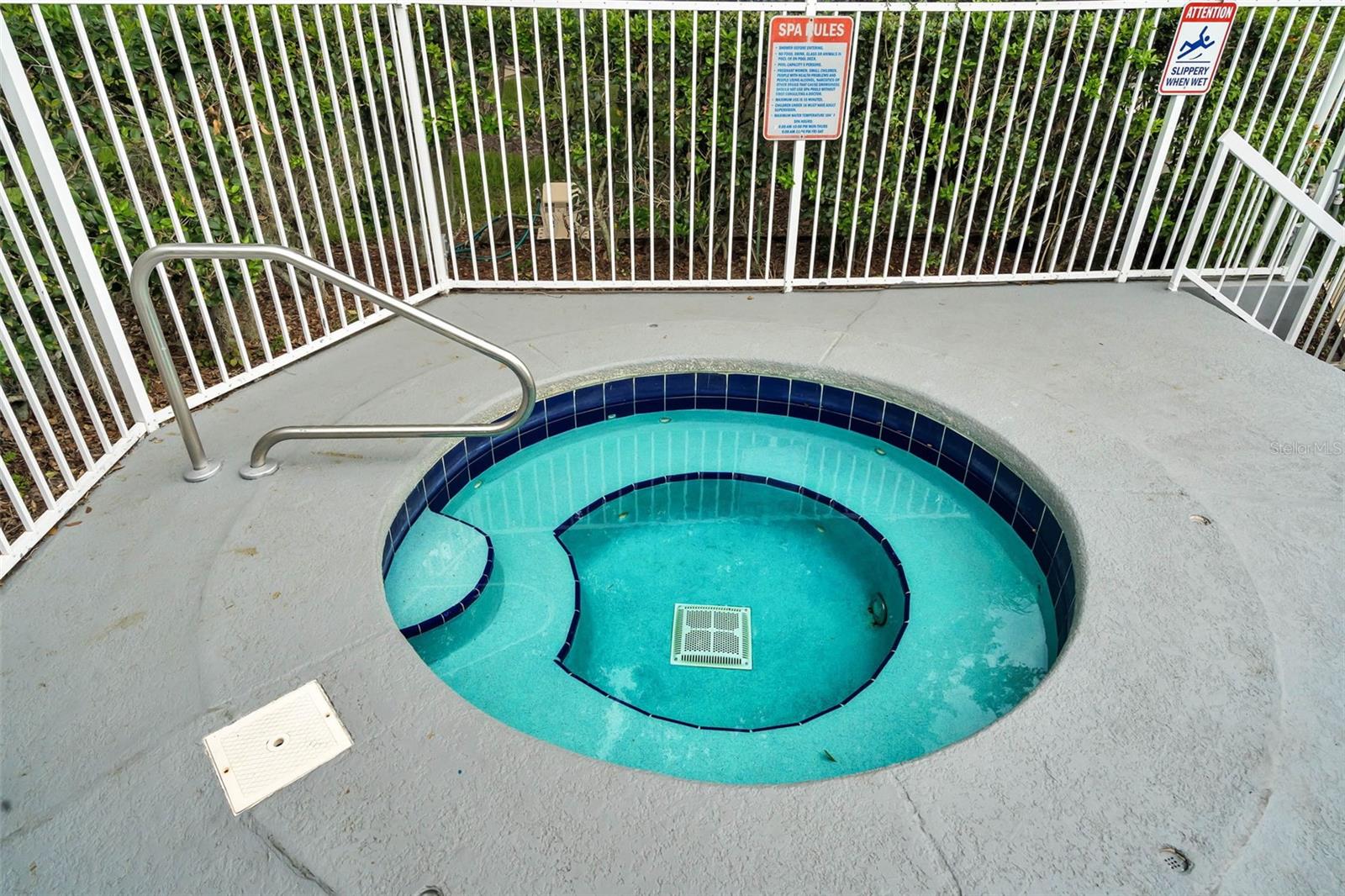 REGENCY PARK AT LAKE MARY A CONDO - Residential