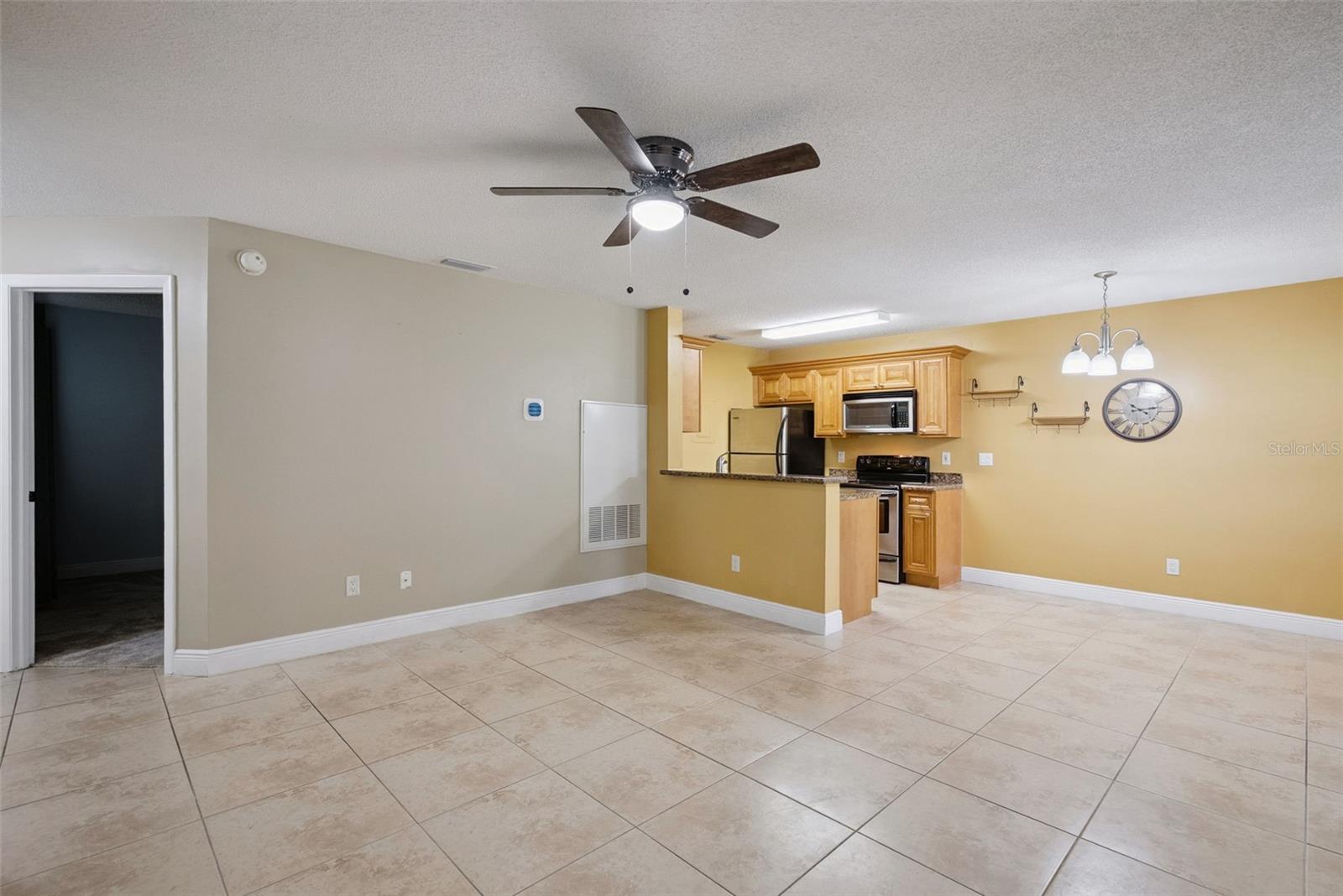 REGENCY PARK AT LAKE MARY A CONDO - Residential