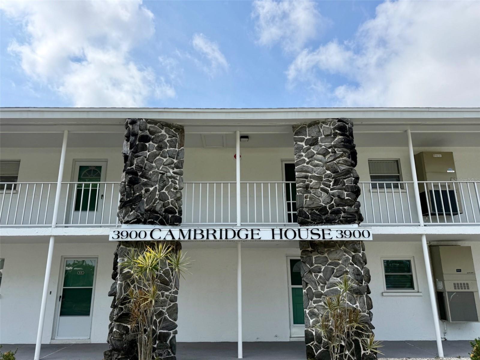 STRATHMORE VILLAGE GREEN - Residential