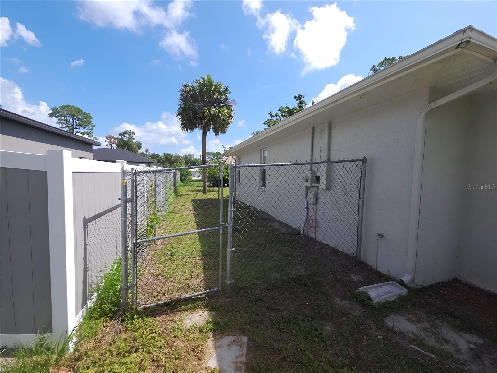 PORT CHARLOTTE SUB 10 - Residential