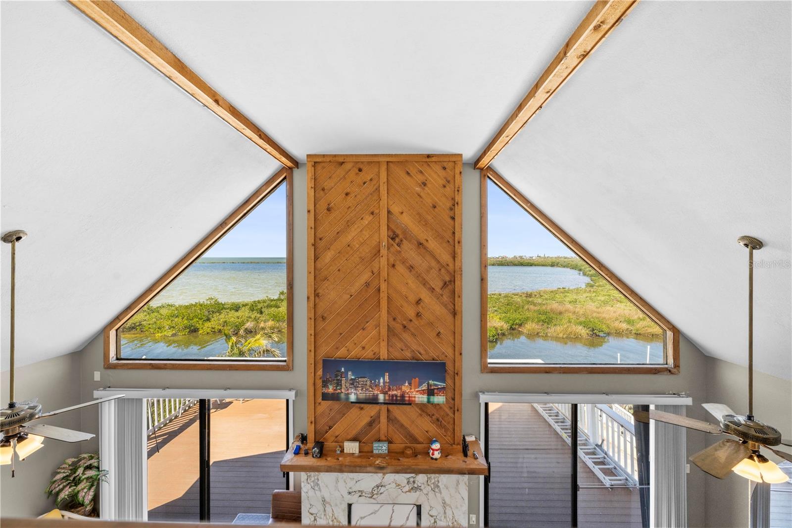 DRIFTWOOD ISLES - Residential