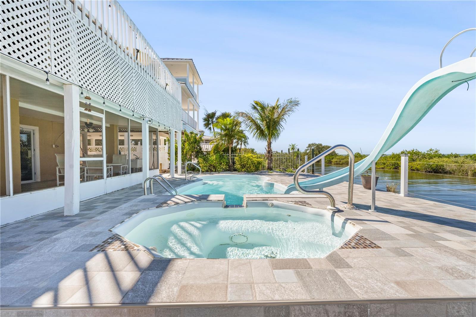 DRIFTWOOD ISLES - Residential