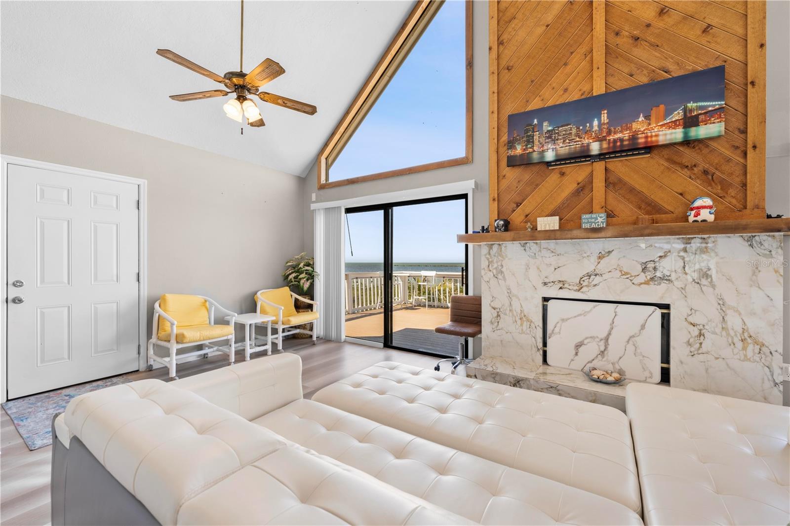 DRIFTWOOD ISLES - Residential