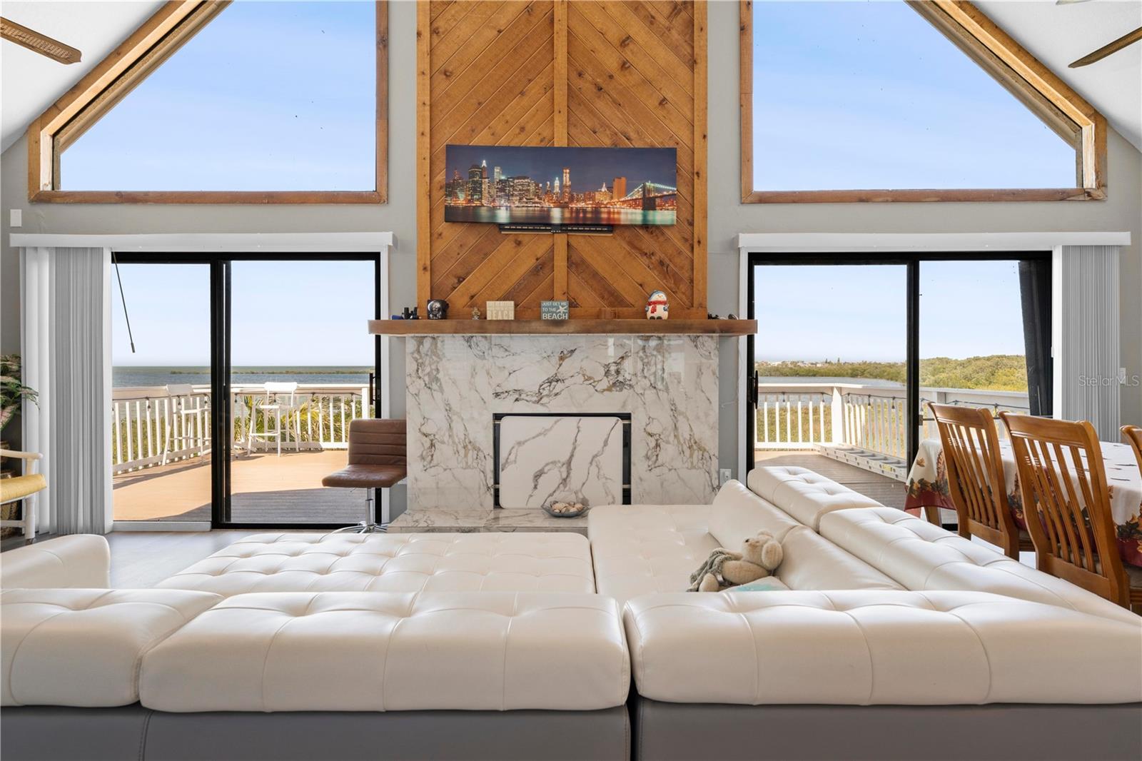 DRIFTWOOD ISLES - Residential