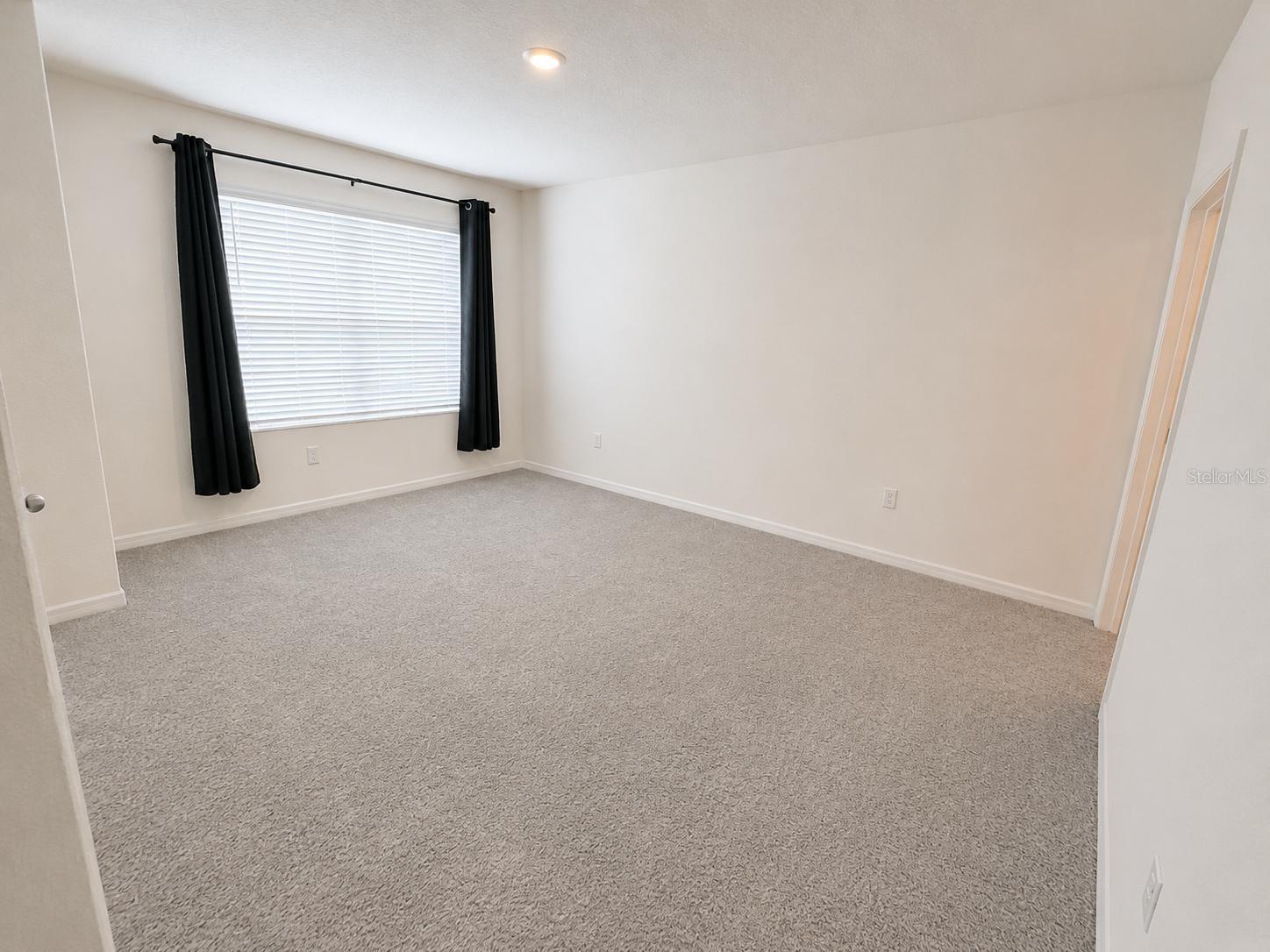 DANBURY - Residential Lease
