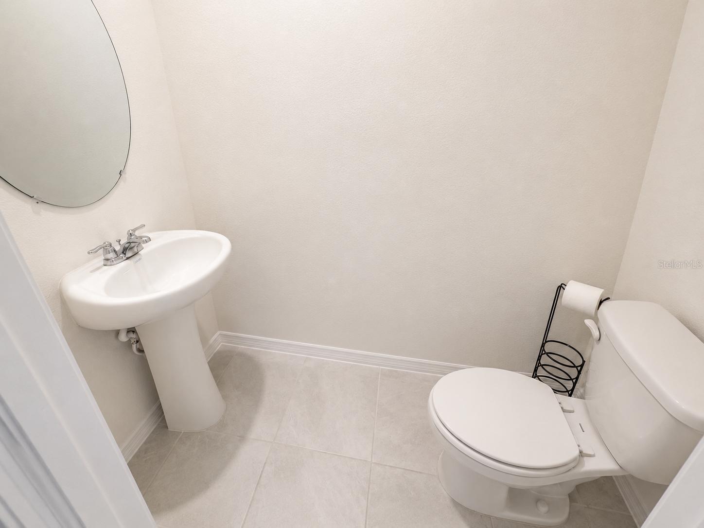 DANBURY - Residential Lease