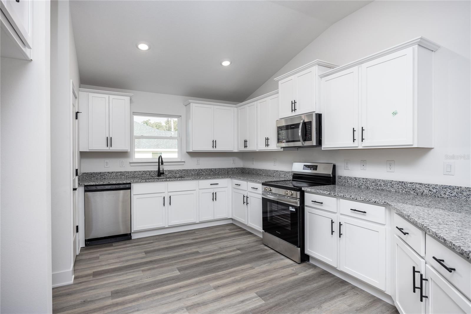 KIRKLAND FARMS PH 1 PB 39 PG 65 - Residential