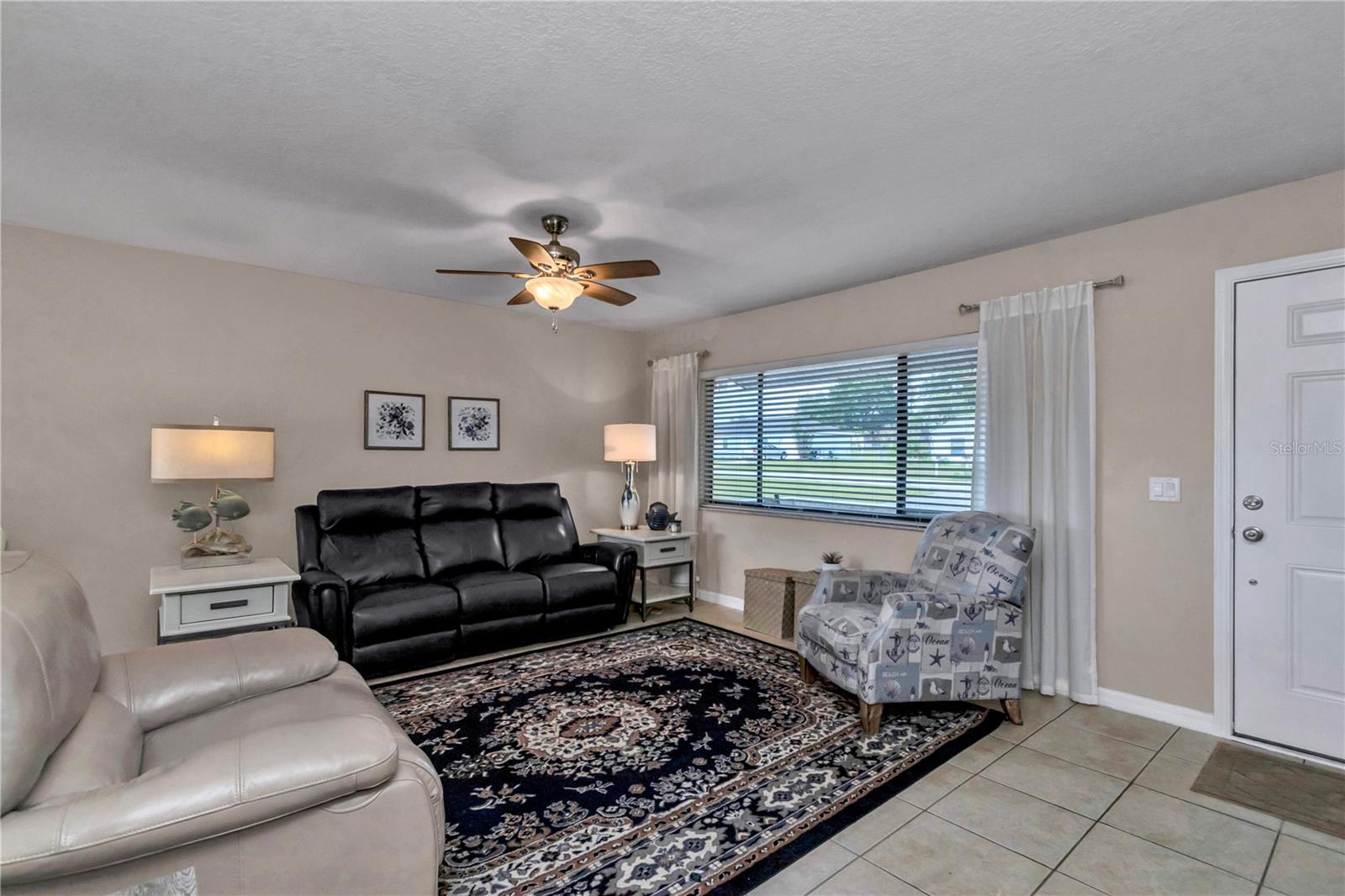 SILVER SPGS SHORES UN 28 - Residential