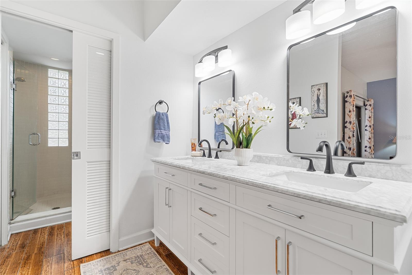 SUN BAY CLUB CONDO UT 1 - Residential