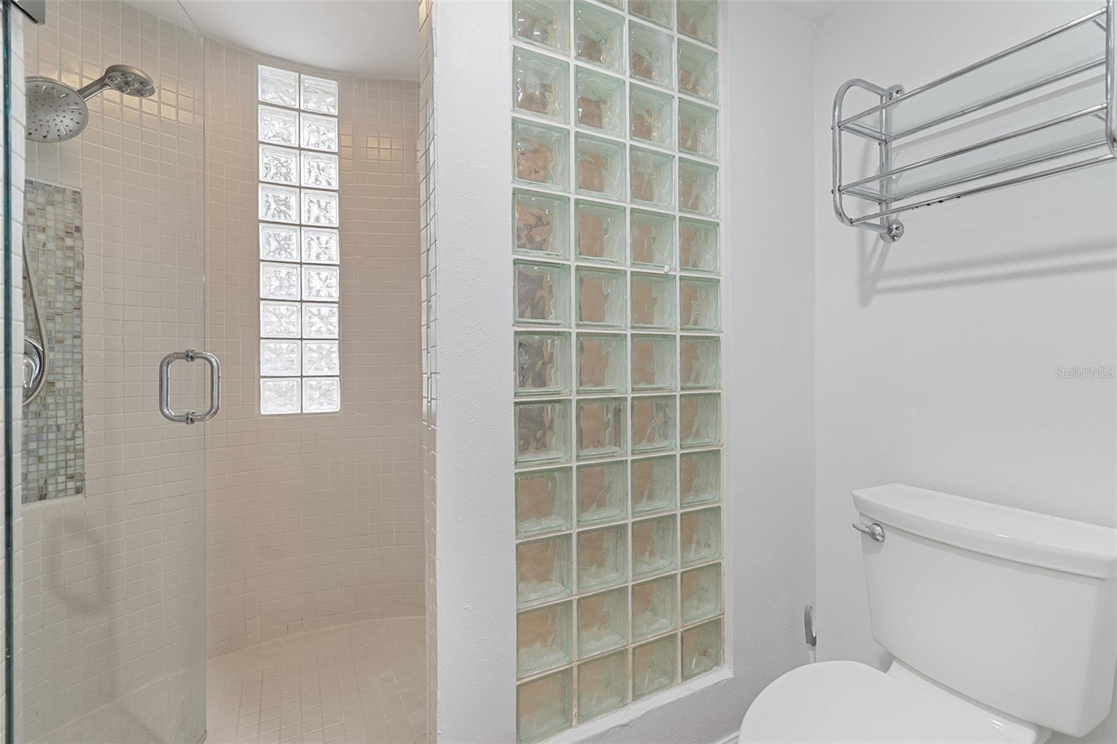 SUN BAY CLUB CONDO UT 1 - Residential