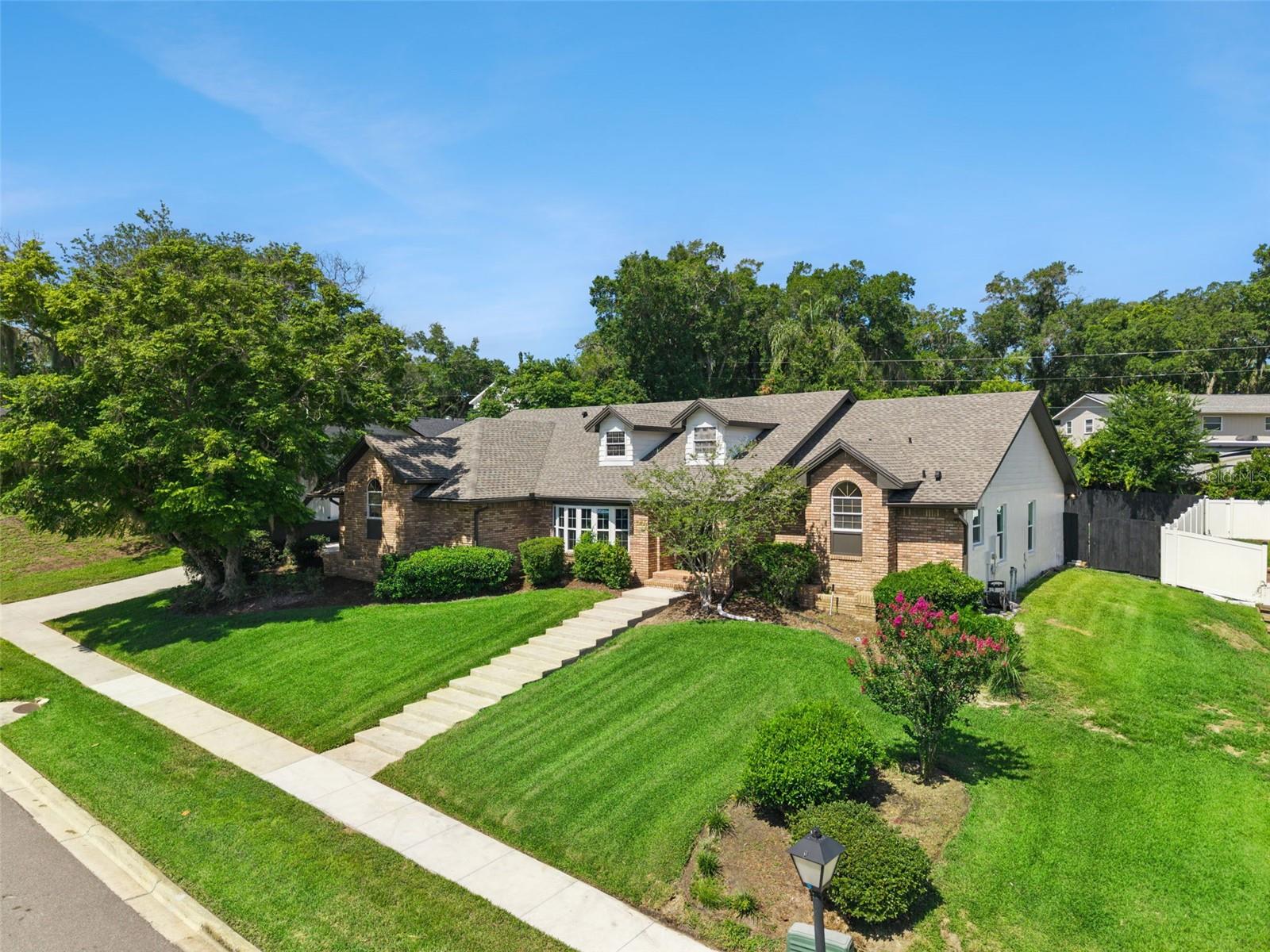 LAKE BRANTLEY CLUB PH 1 - Residential