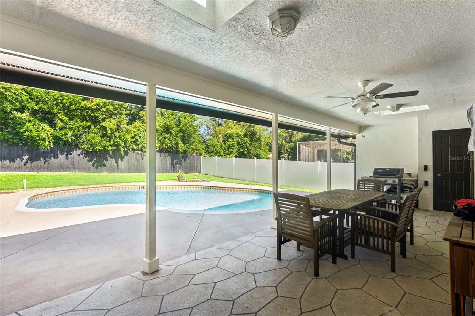 LAKE BRANTLEY CLUB PH 1 - Residential