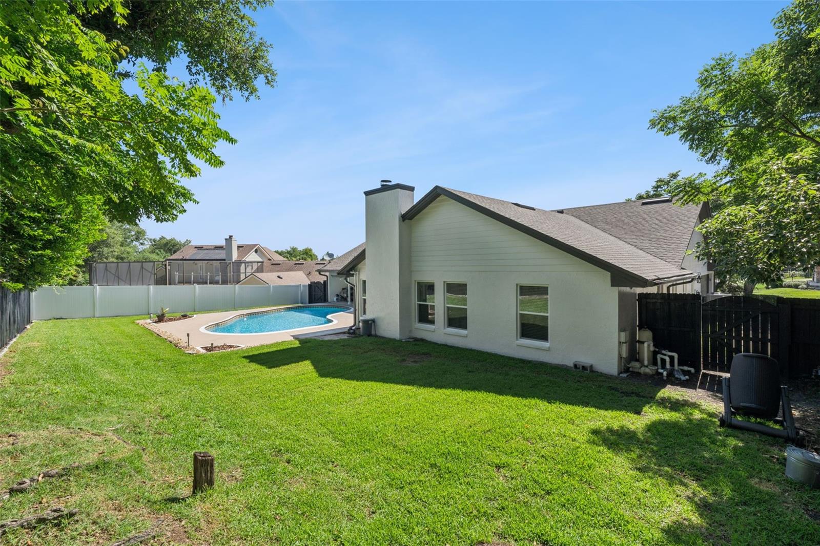 LAKE BRANTLEY CLUB PH 1 - Residential