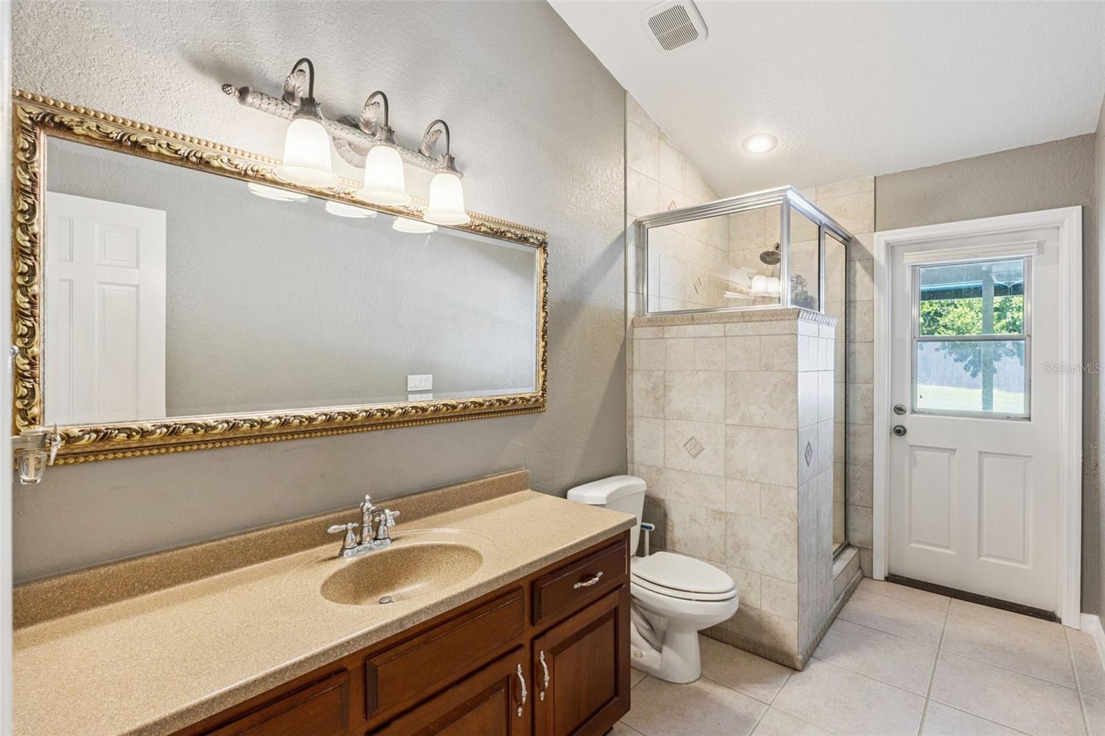 LAKE BRANTLEY CLUB PH 1 - Residential