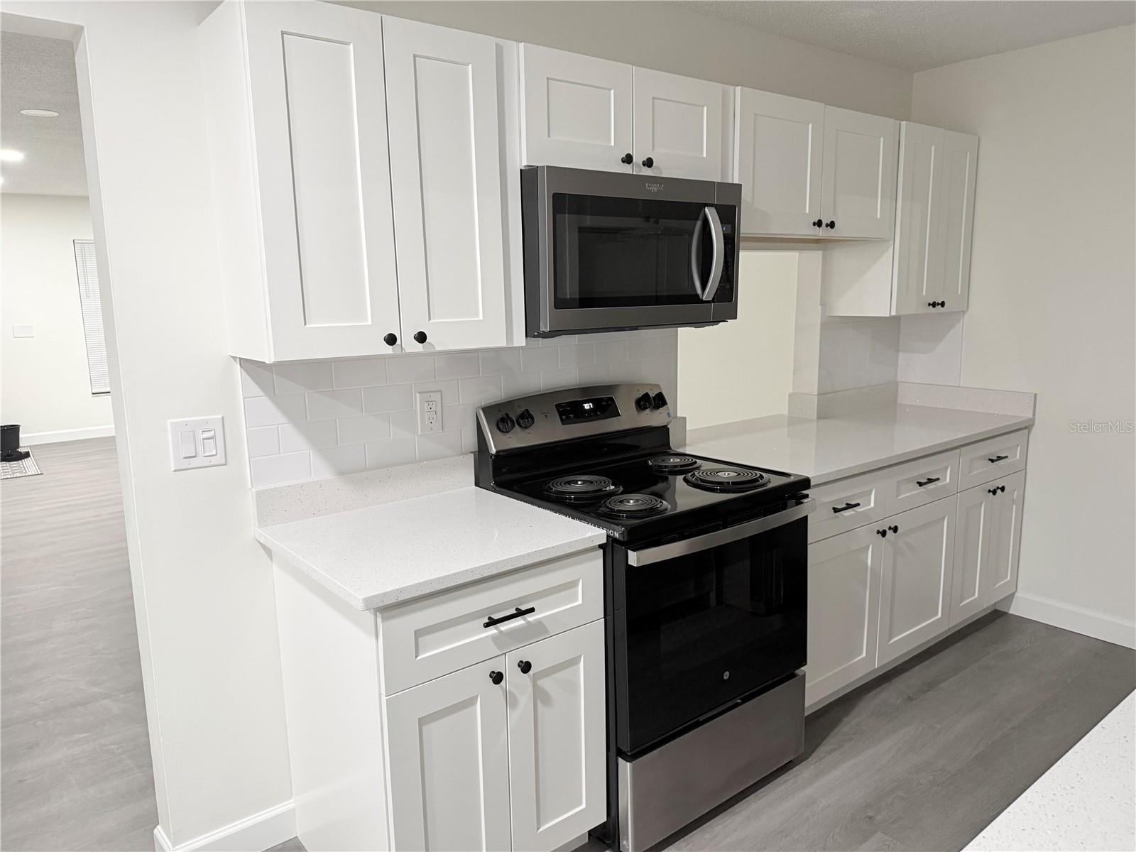 HIDDEN CREEK CONDO PH 09 - Residential Lease