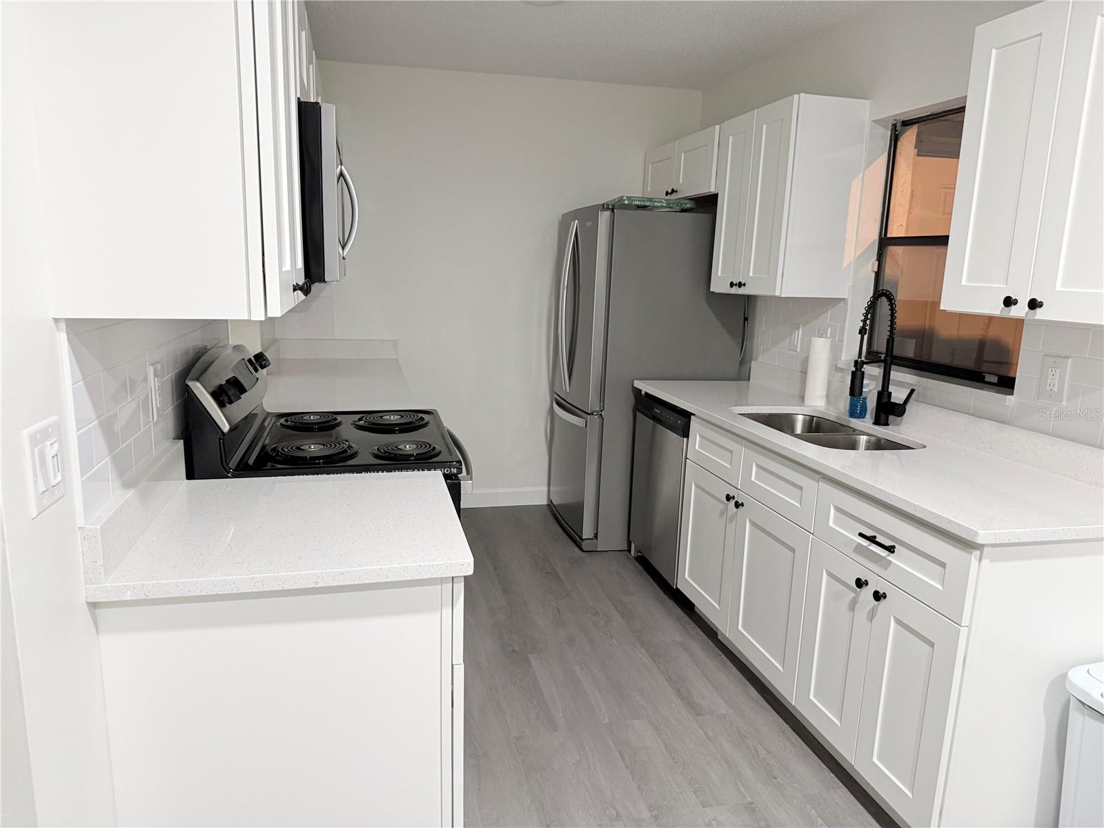 HIDDEN CREEK CONDO PH 09 - Residential Lease