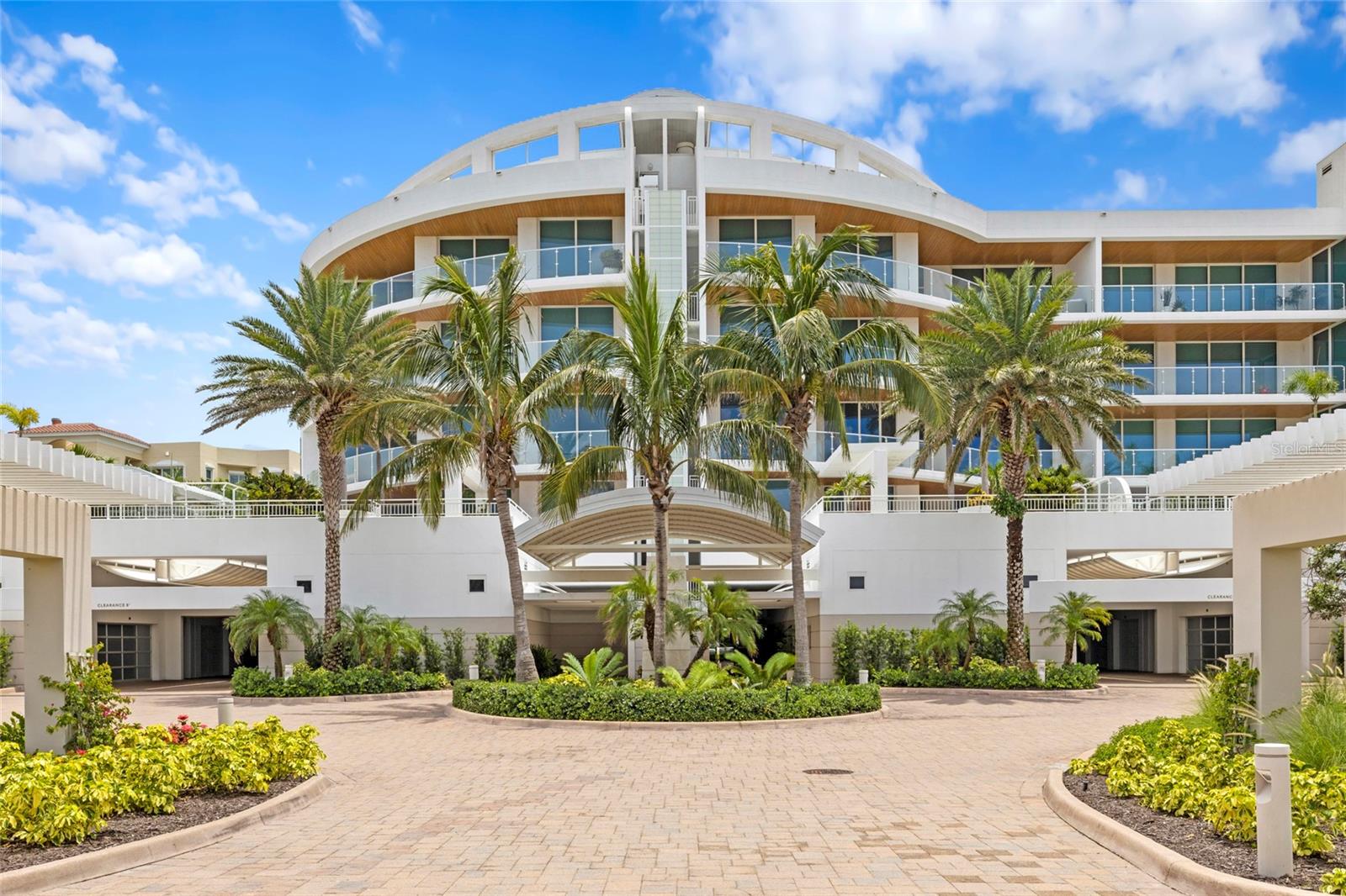 ARIA LONGBOAT KEY - Residential