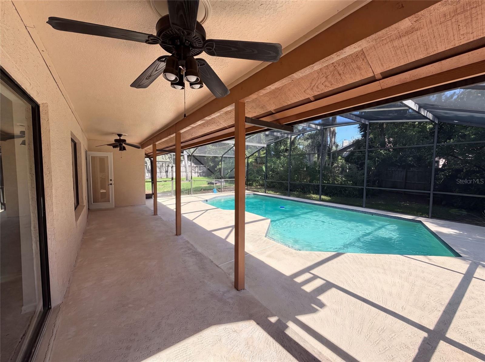 LAKE MARY WOODS - Residential