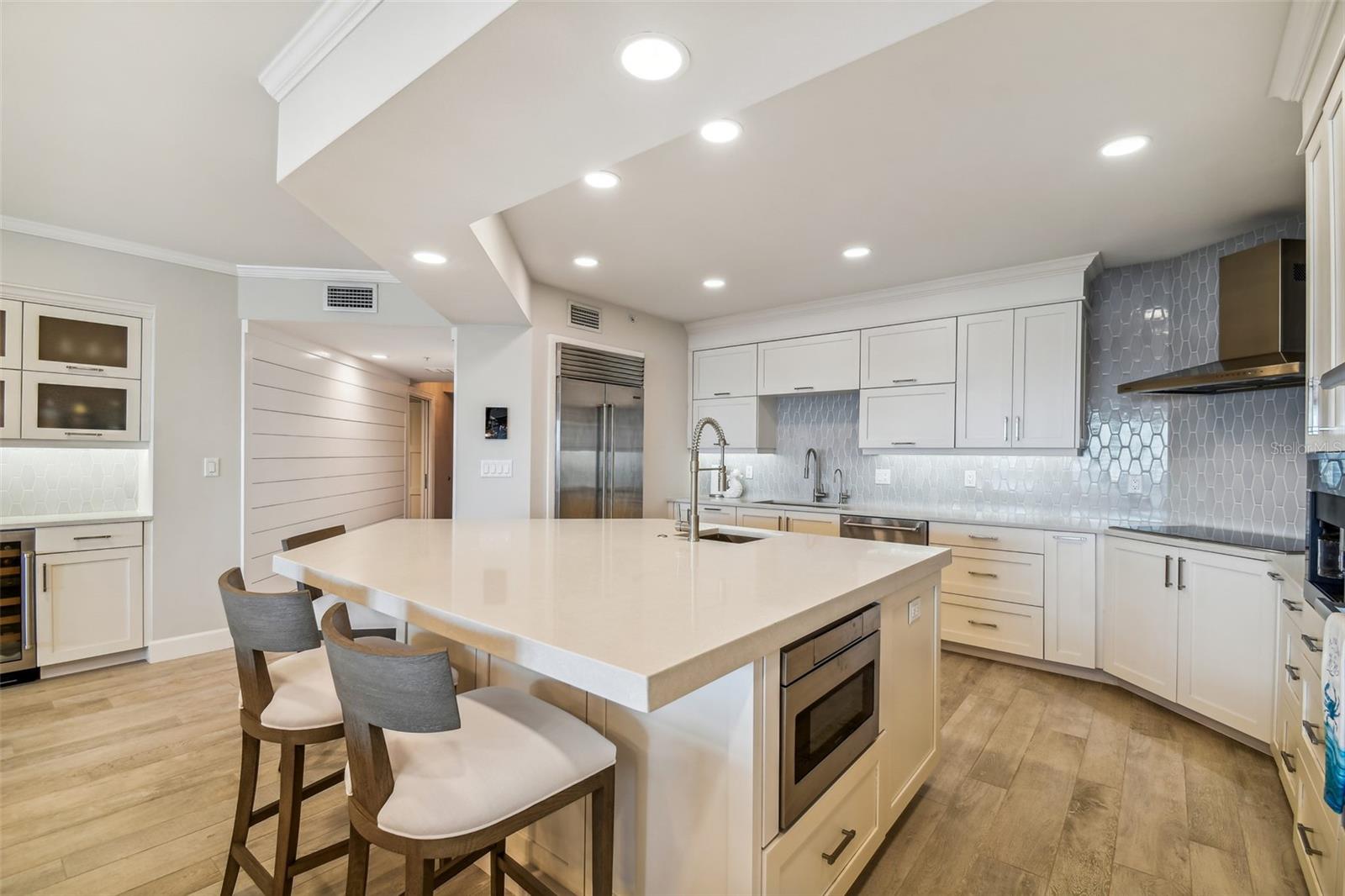 TIDES BEACH CLUB CONDO - Residential